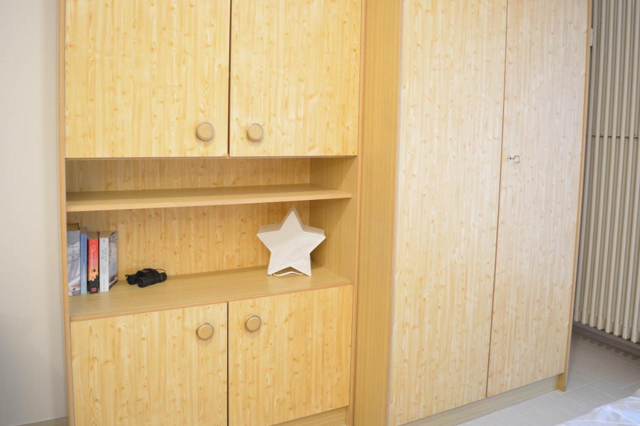 Willkommen-gemuetlich, Balkon, Parkplatz Direkt In Apartment St. Moritz